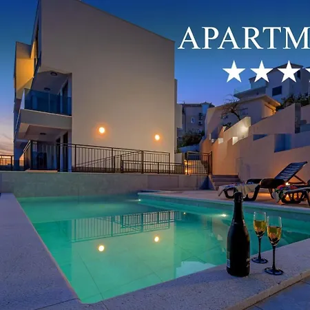 Penthouse Lux דירה *